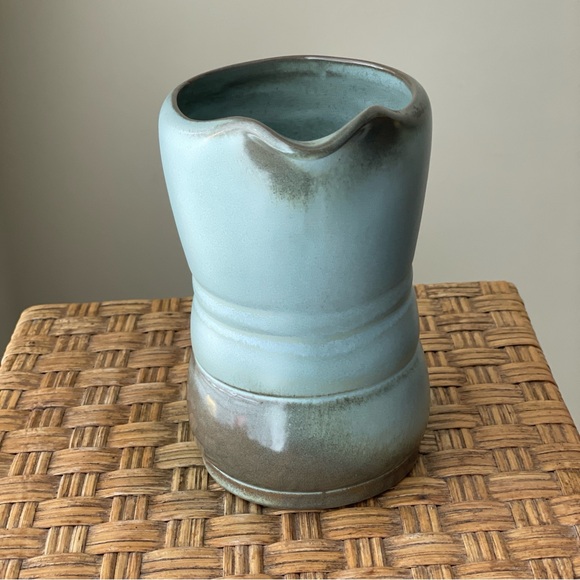 Frankoma Plainsman Woodland Moss Pitcher - Picture 6 of 12